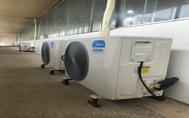 加工厂生产车间中央空调加装改造施工案例